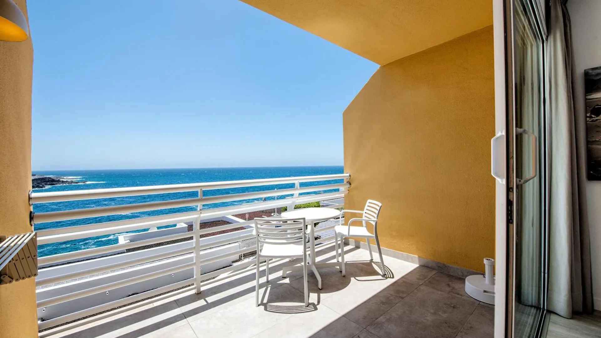 Atlantic Holiday Hotel Callao Salvaje Apartahotel